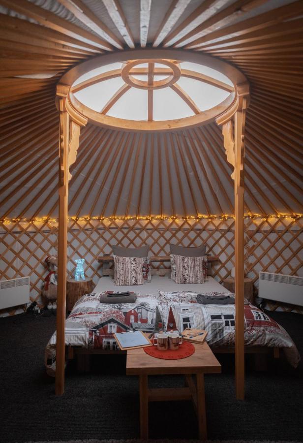 Yurt District Hotel Rovaniemi Exterior photo